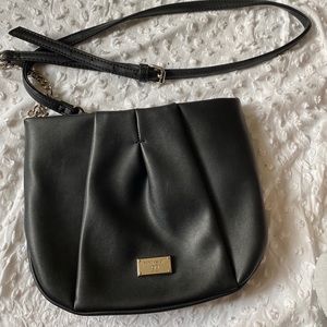 Nine West black leather purse
